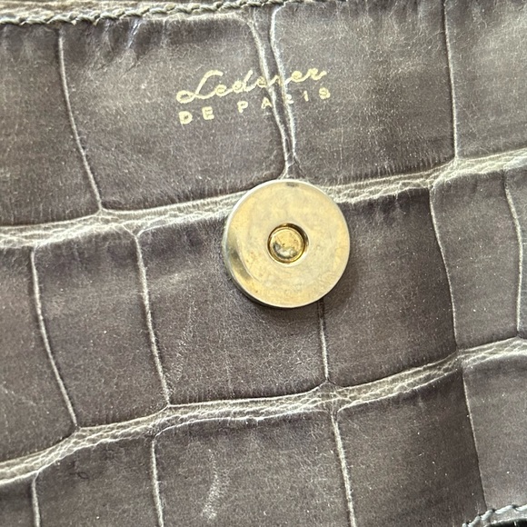 Lederer Paris embossed leather handbag in Grey. - Picture 3 of 11